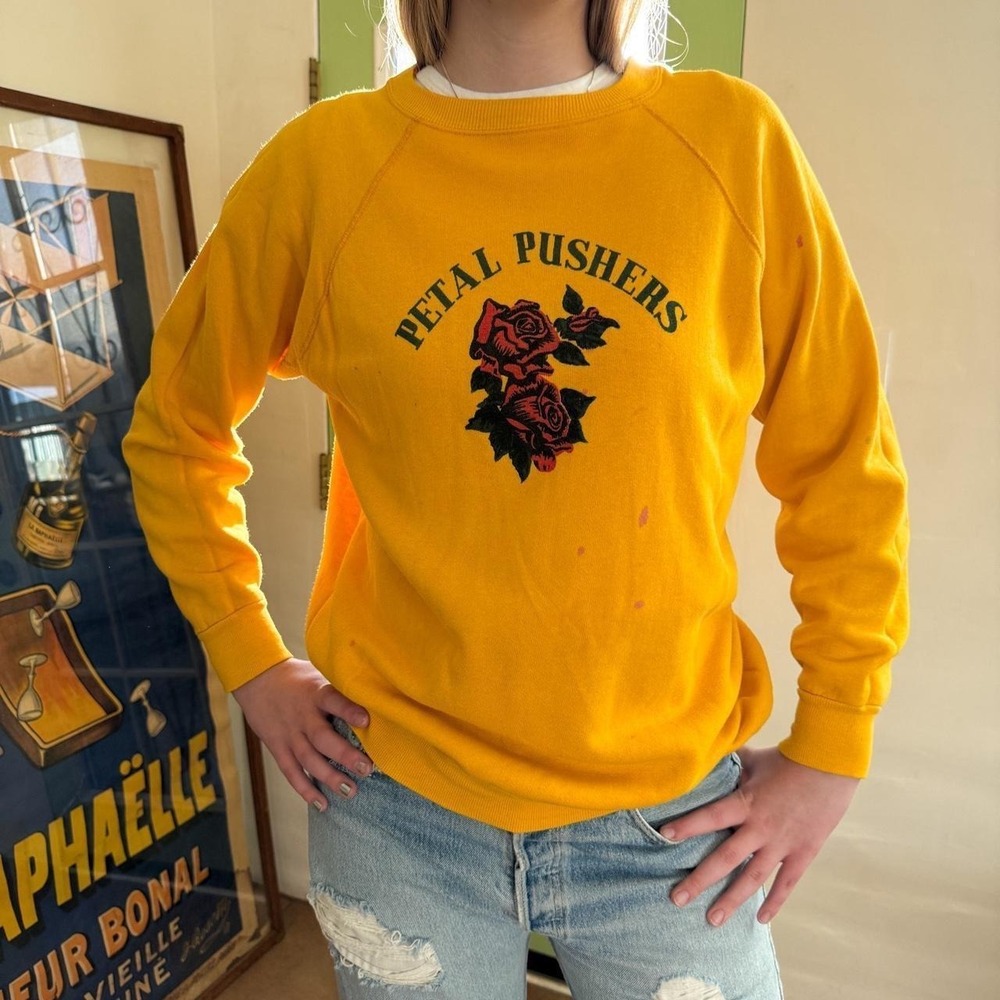 Vintage 1960s‎ Petal Pushers graphic yellow crewneck sweatshirt